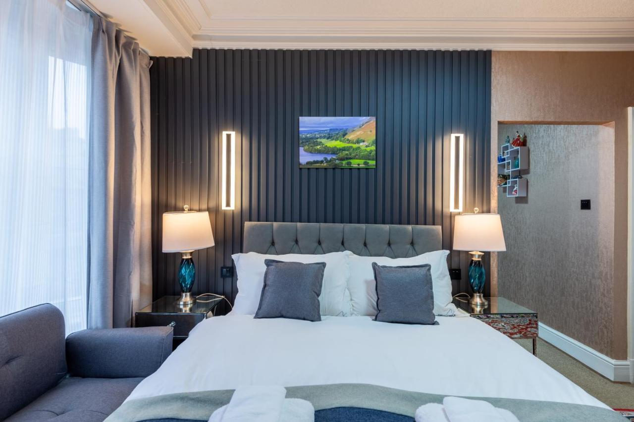 The Ambleside Apartments - Self Catering With Private Kitchen - Best For Location Ngoại thất bức ảnh