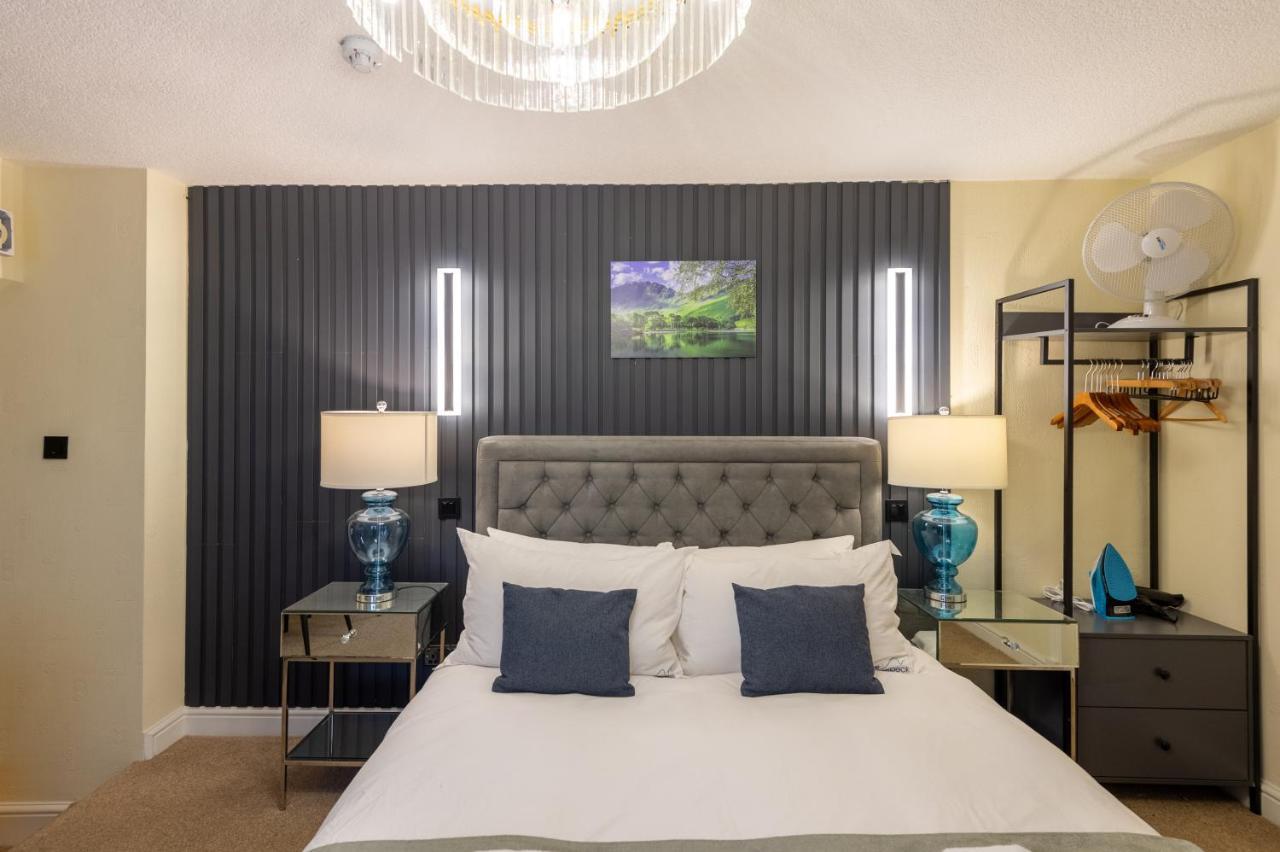 The Ambleside Apartments - Self Catering With Private Kitchen - Best For Location Ngoại thất bức ảnh