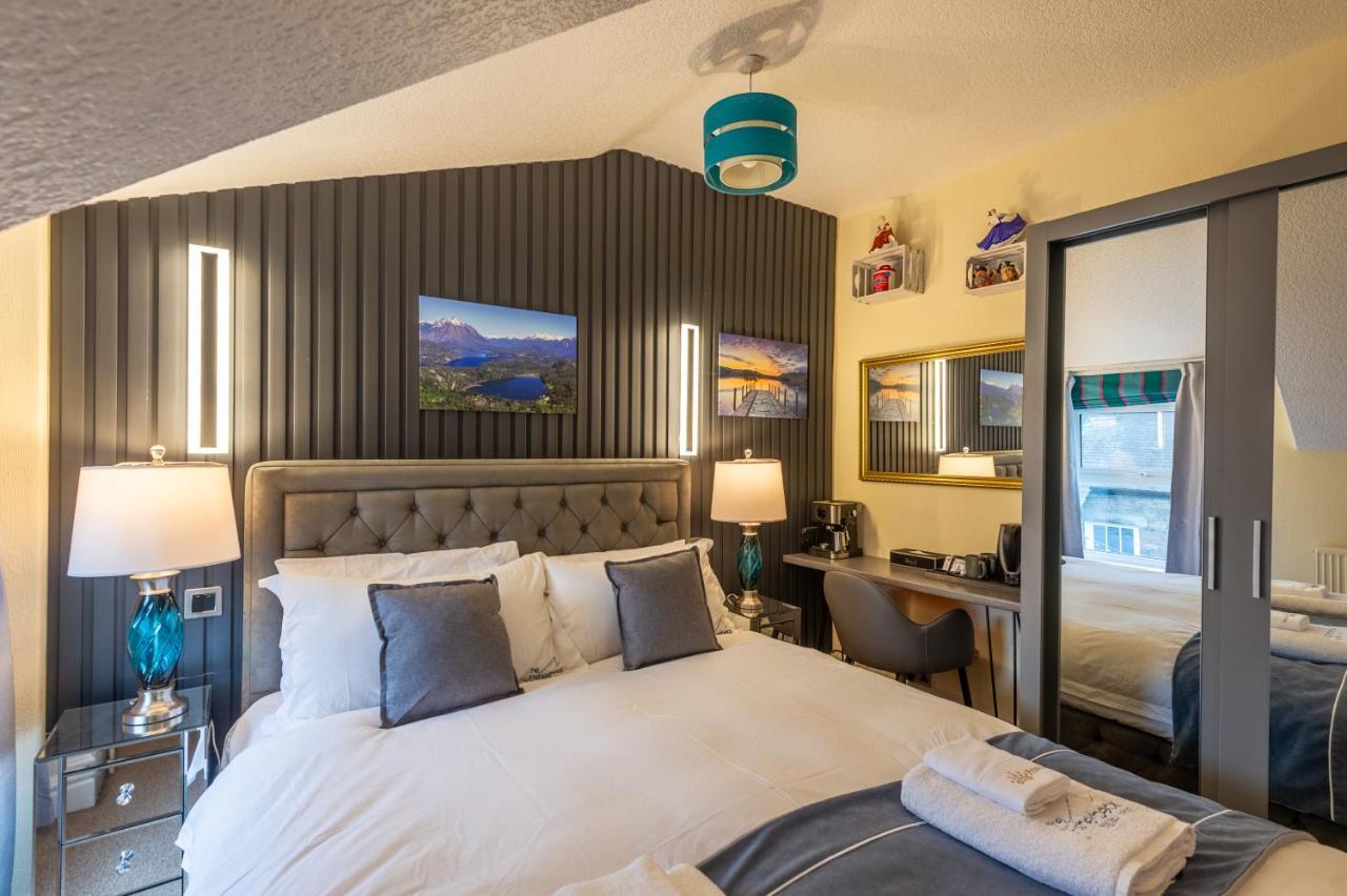 The Ambleside Apartments - Self Catering With Private Kitchen - Best For Location Ngoại thất bức ảnh
