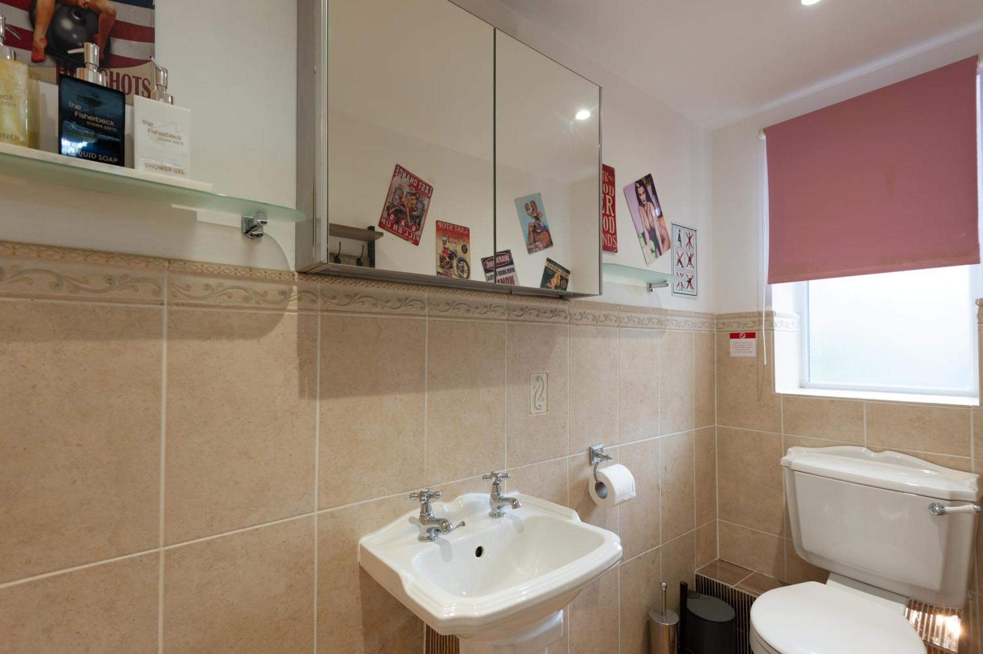 The Ambleside Apartments - Self Catering With Private Kitchen - Best For Location Ngoại thất bức ảnh